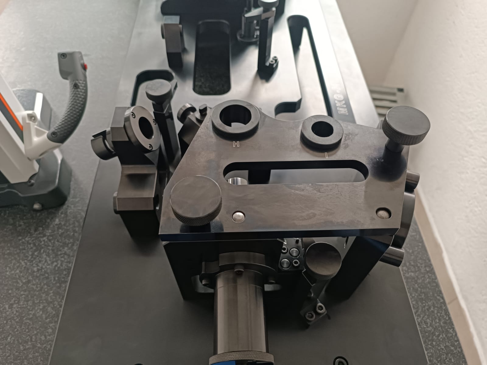 Célula robotizada para soldadura
